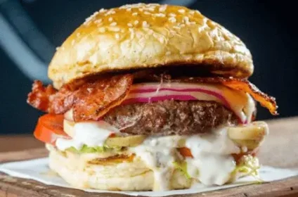 Coreu Burguer - hamburgueria artesanal perto de belo horizonte